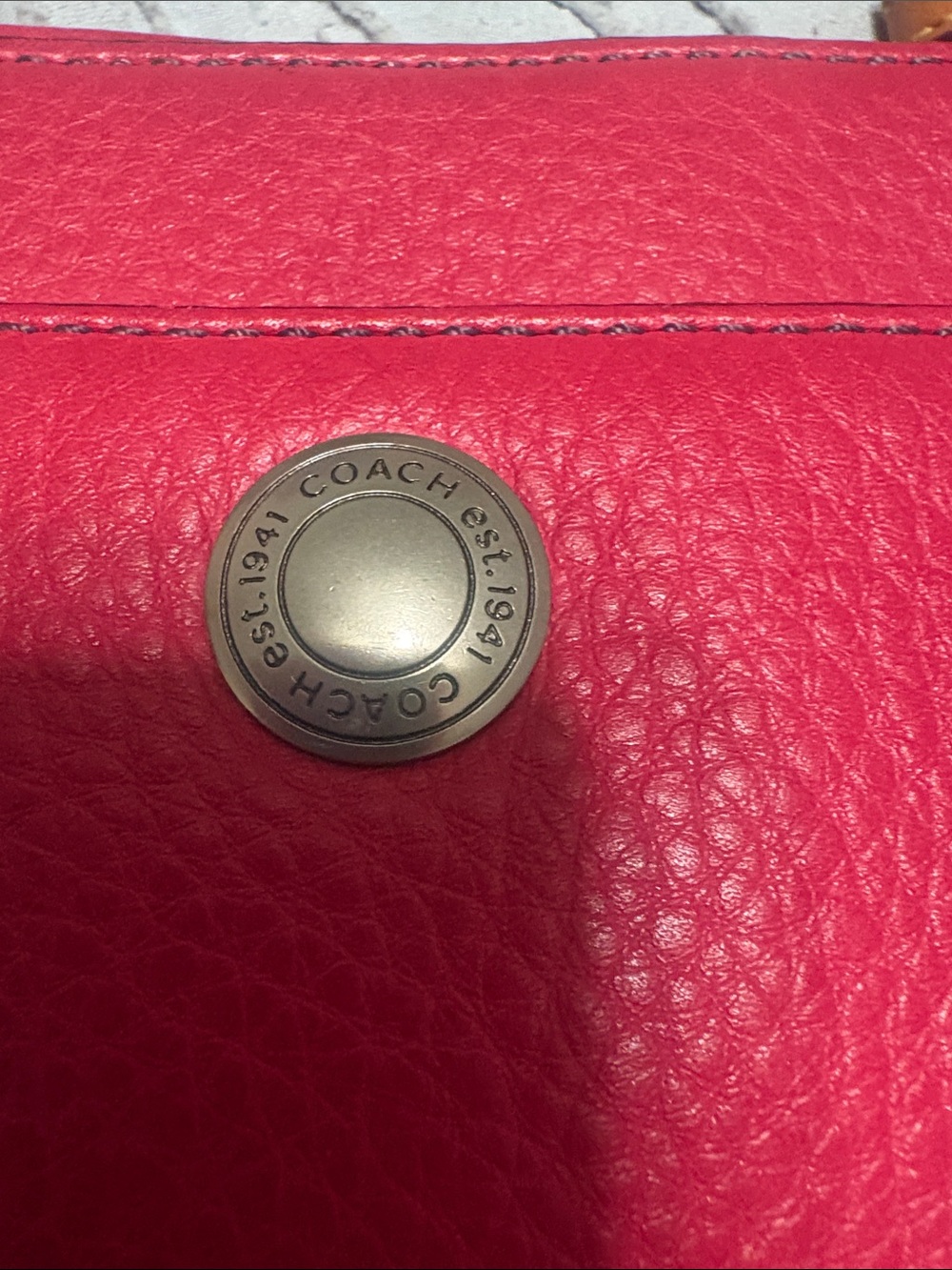 Vintage Coach y2k chelsea bag in fuchsia red - Picture 5 of 6